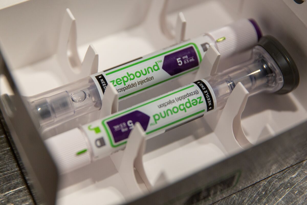 CVS Returns Zepbound to Drug Plans After Lilly Slashes Price - Bloomberg.com