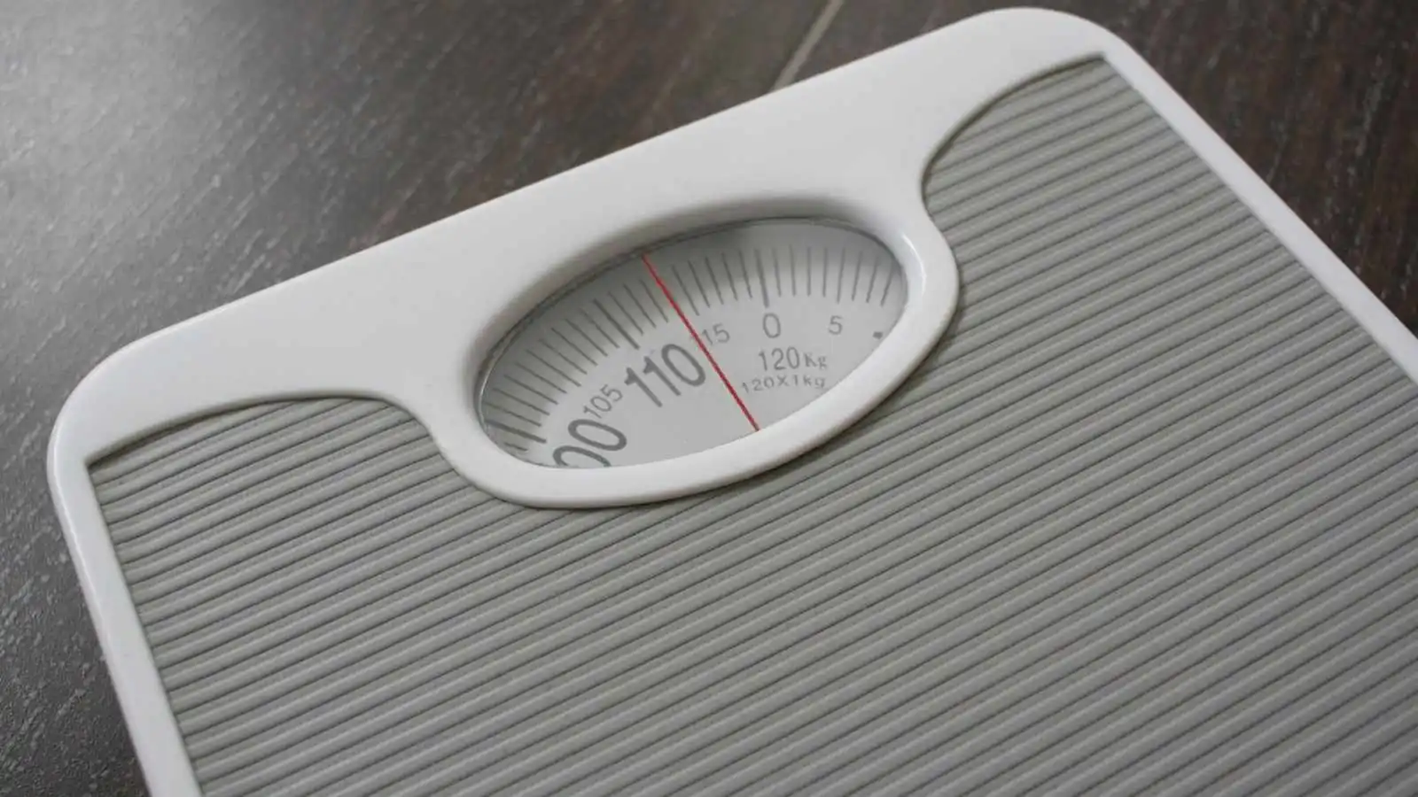 In battling childhood obesity, government policy may just tip the scales