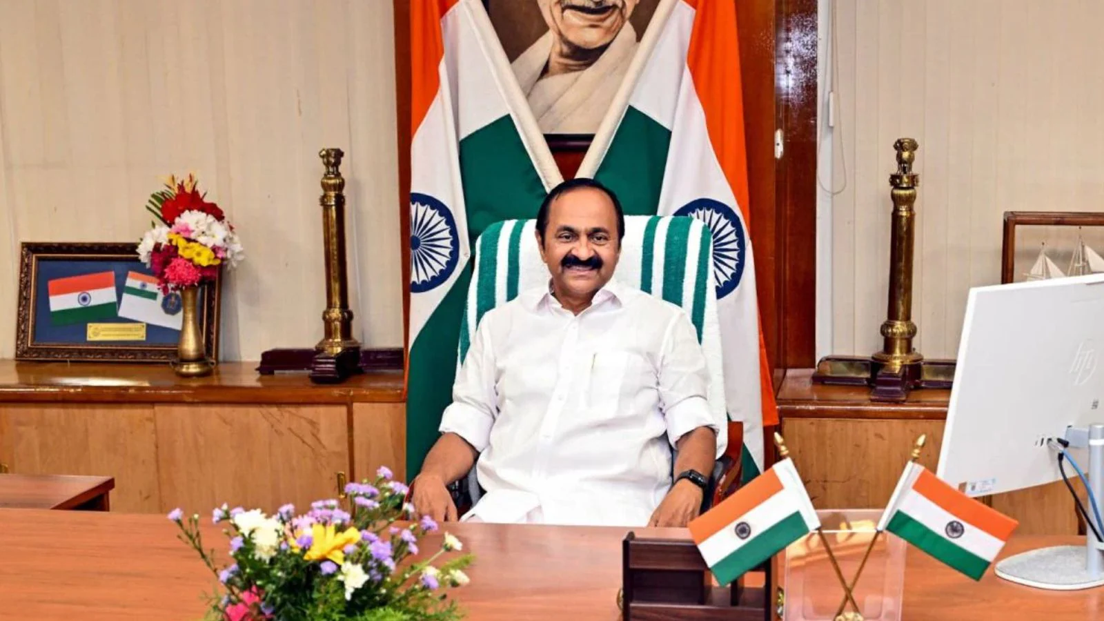 ‘Vande Mataram’ row becomes first major controversy for Kerala’s new government