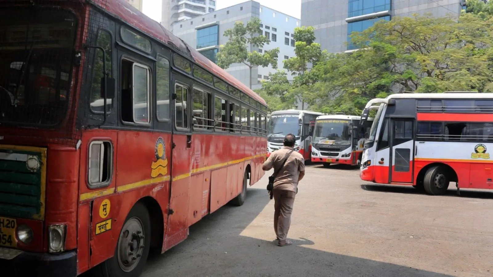 MSRTC hikes bus fares by 13.65%, replaces temporary seasonal surcharge
