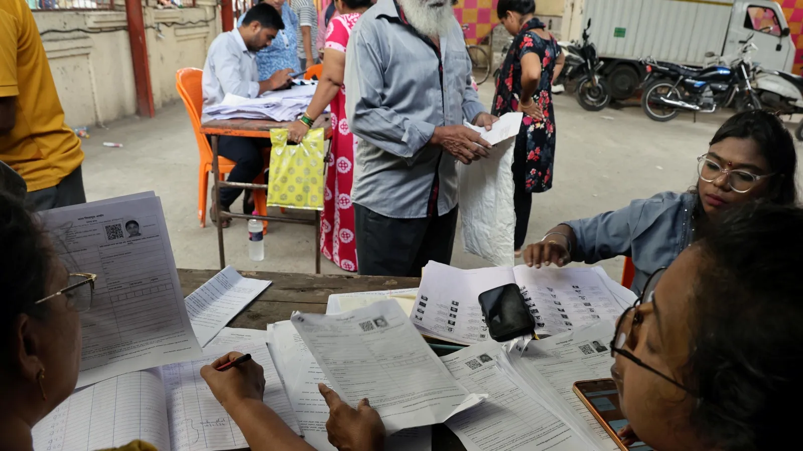 SIR deadline for Maharashtra extended; voter verification to continue till August 8