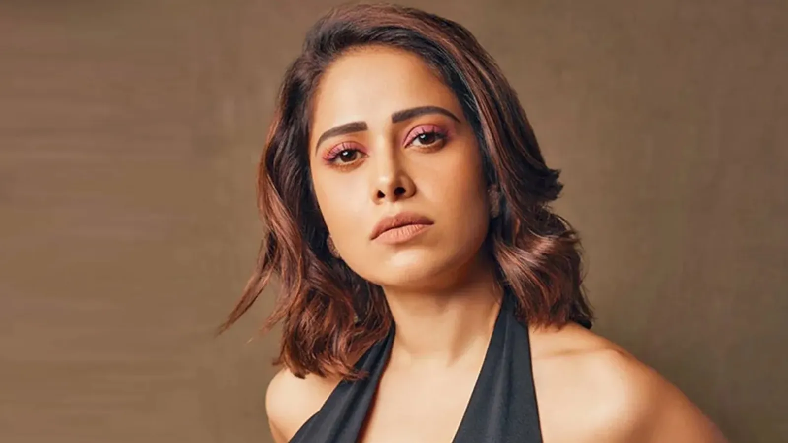 Nushrratt Bharuccha’s rainy-day home workout is fitness goals