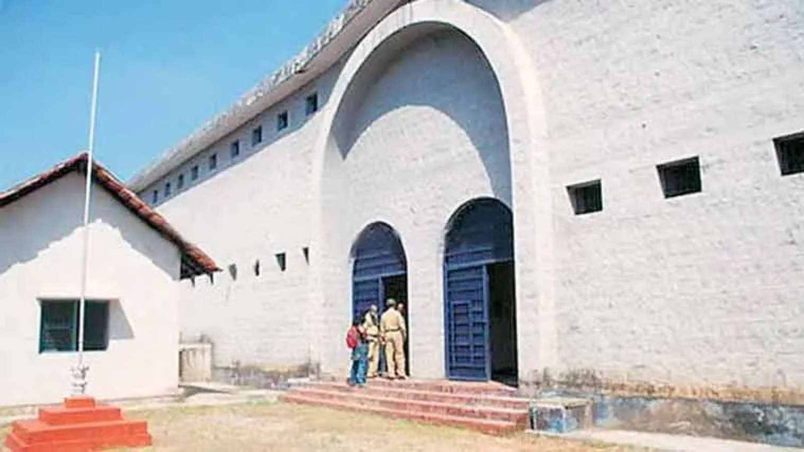 2 Karnataka jail murders in 15 minutes: Life terms in one; acquittals in other