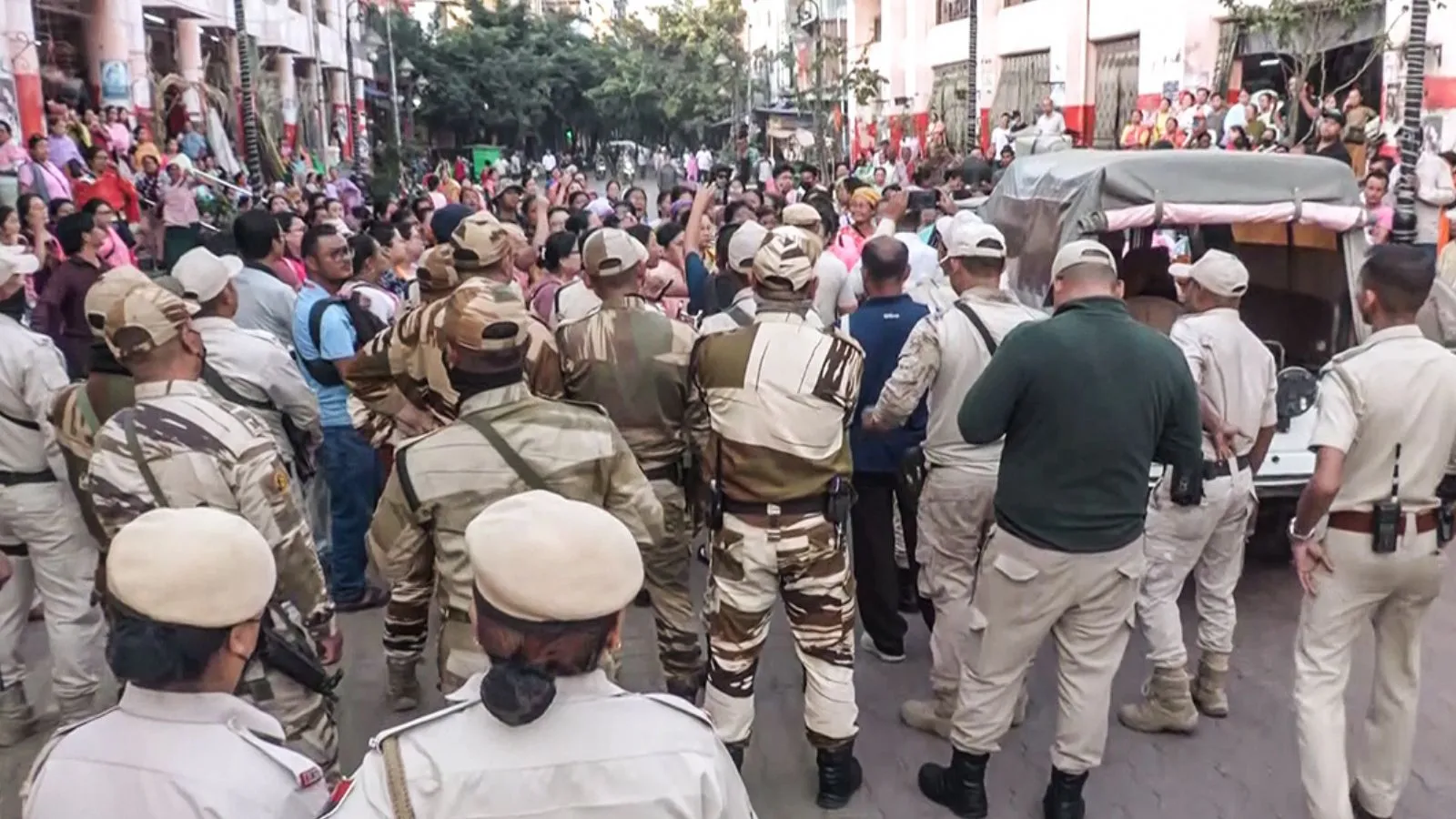 Day after 3 Meiteis were gunned down, Kuki-Zo man killed in Manipur