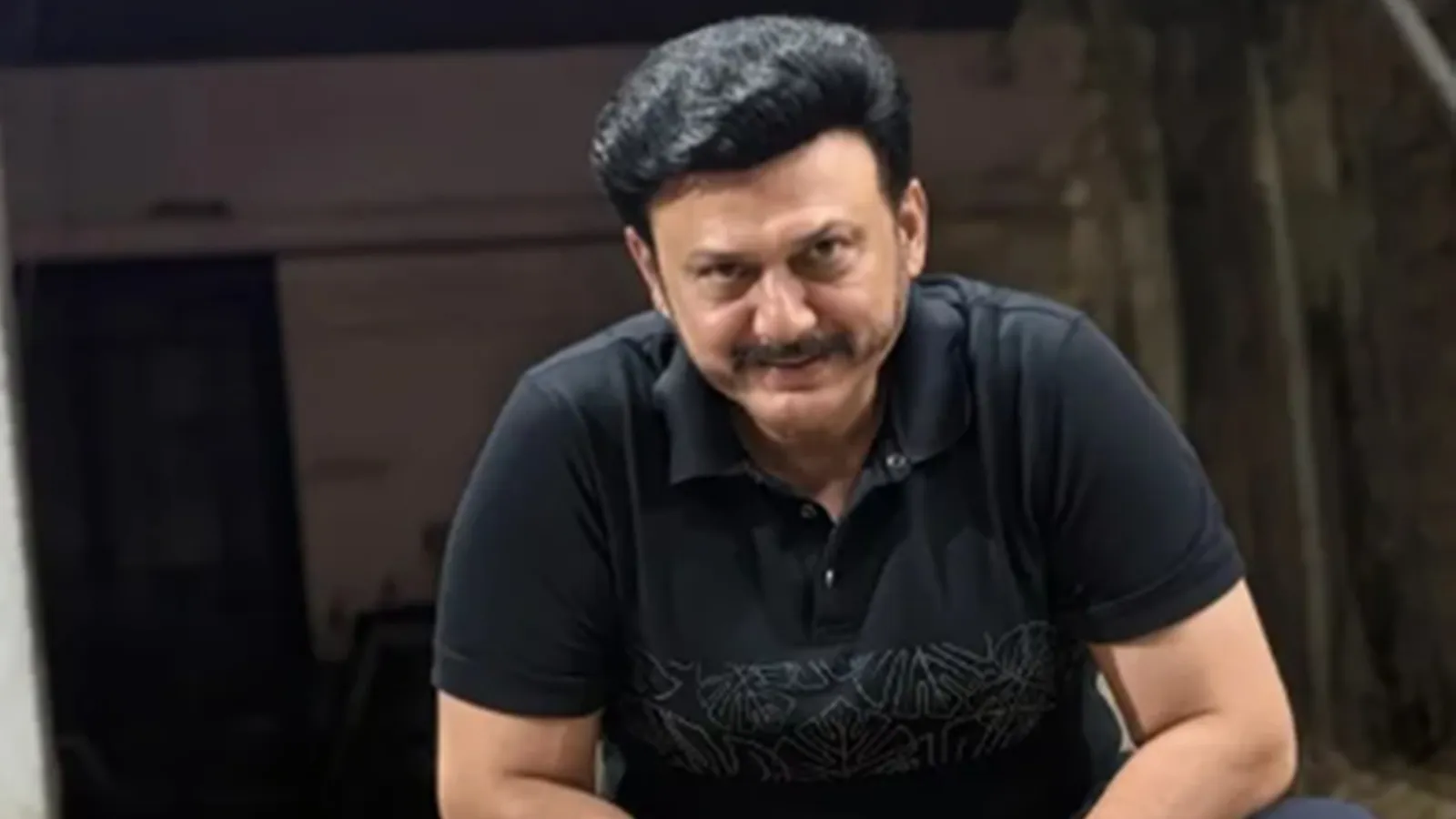 Malayalam actor Baiju Santhosh lifts 120 kg on leg press: ’56 years old’