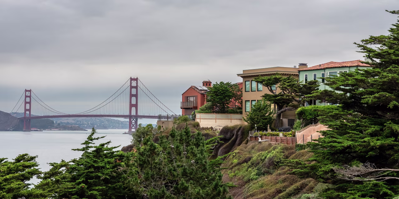 America’s New Housing Market Is All About Luxury—and It Runs on Cash - WSJ