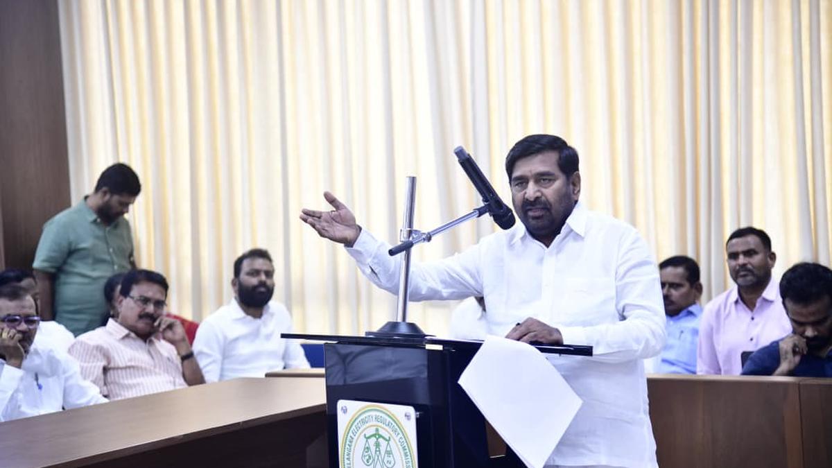 Free power to farmers under threat: BRS
